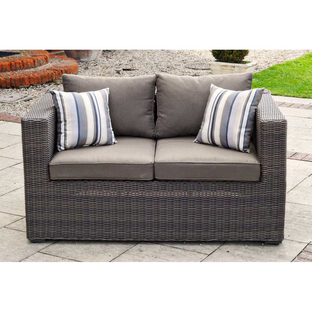 Kensington Deluxe Rattan 2 Seat Sofa Maple Regatta Garden Furniture